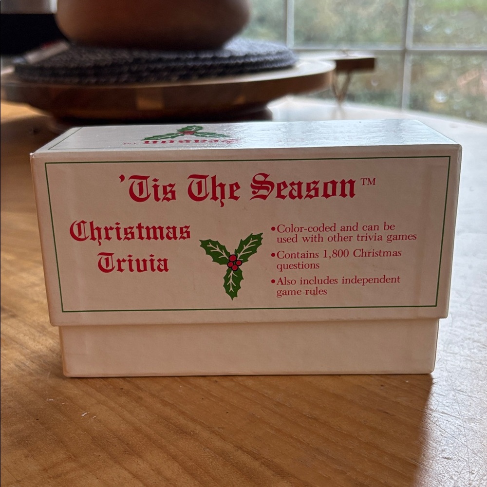 Christmas Trivia Game (never used) 1990
